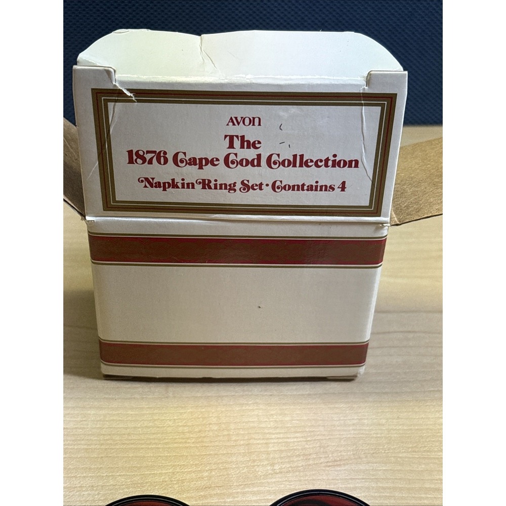 Vintage Avon 1876 Cape Cod Collection NAPKIN RINGS Ruby Red Set Of 4 In Box - Picture 6 of 7